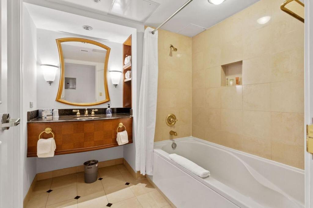 Beachfront 2Br 3Ba Condo By Cozysuites Atlantic City Zewnętrze zdjęcie